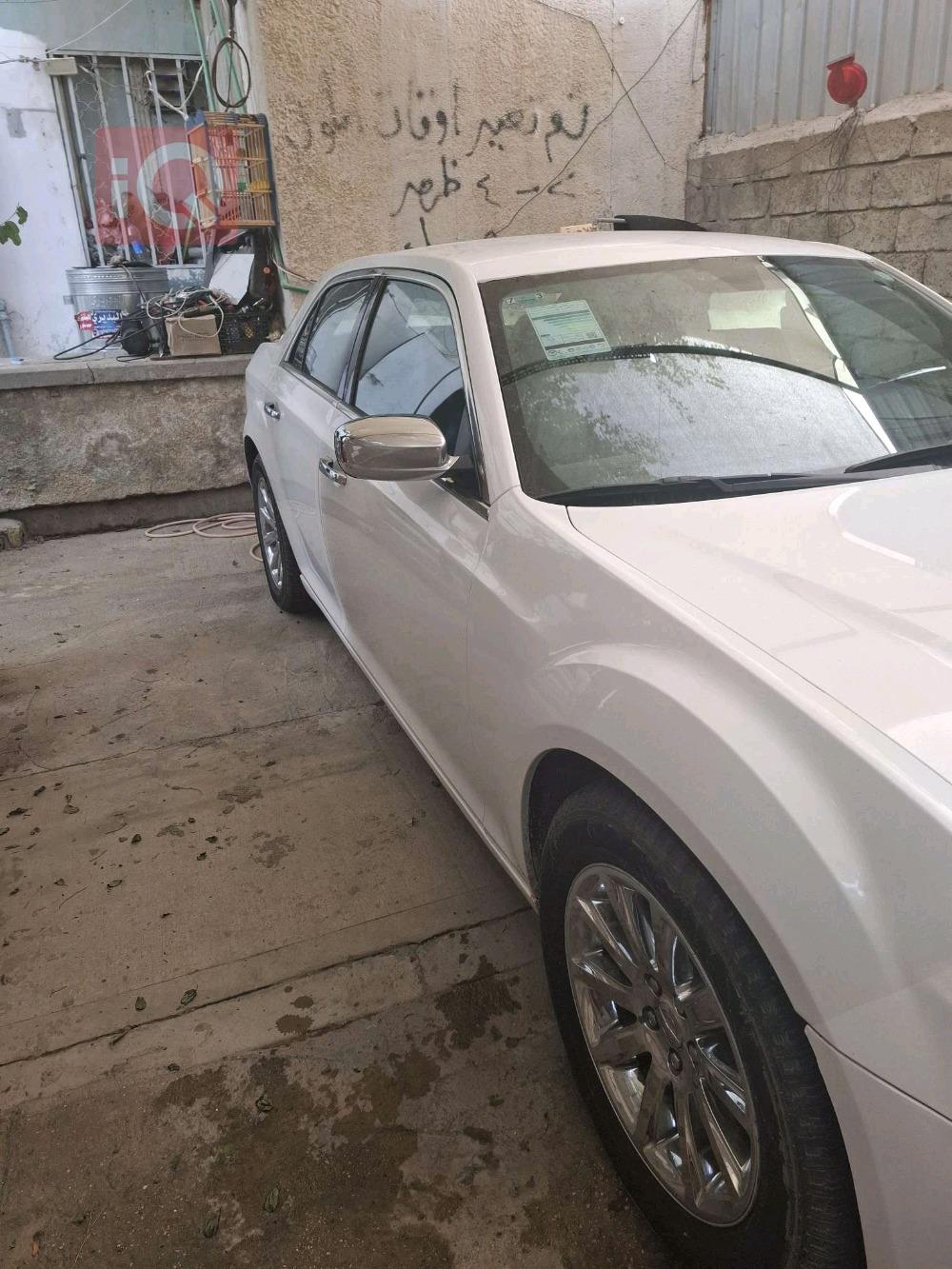 Chrysler 300